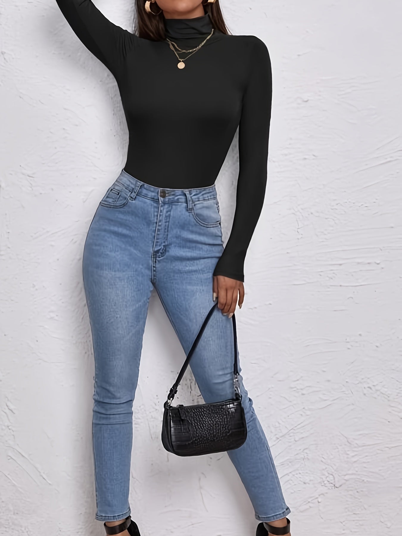 [Chic Crop Top] Stretchy Polyester Blend Women's High-Neck Long Sleeve Crop Top | Casual Chic Fit with Button Detail, Perfect for Fall/Winter, Minimalist Style